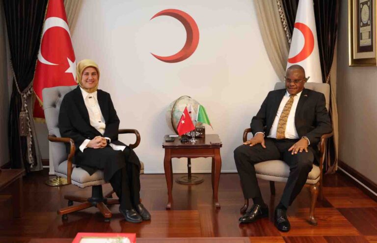 TÜRKIYE SUPPORTS ZAMBIA IN COMBATING CHOLERA AND DROUGHT