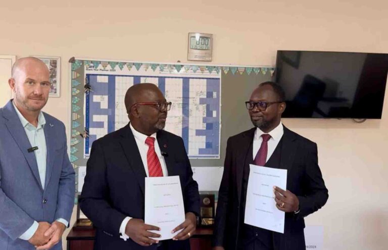 RHODES PARK SCHOOL AND FAIRWORLD SIGN MOU