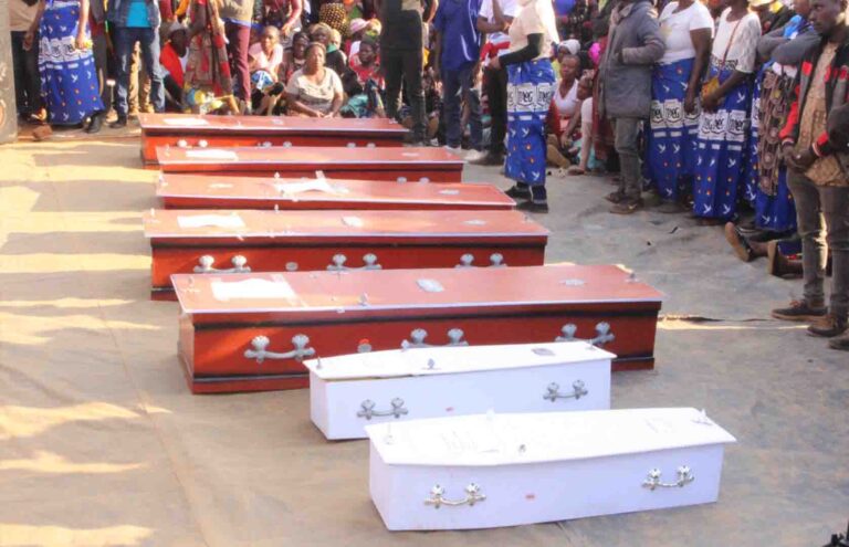 8 MPIKA ACCIDENT VICTIMS INTERRED 